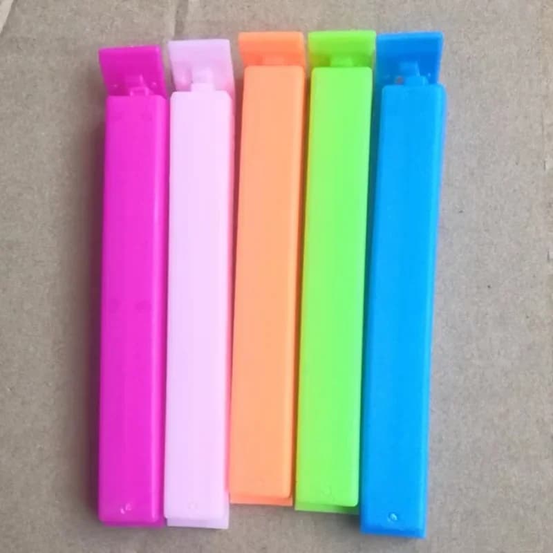 Clip Sigillanti Colorate per Sacchetti da 5-30 pz, Mollette Salva-Freschezza Antiumidità Riutilizzabili per Cucina